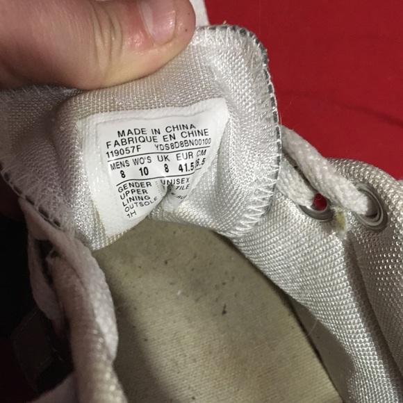 Men’s Converse - Picture 3 of 3